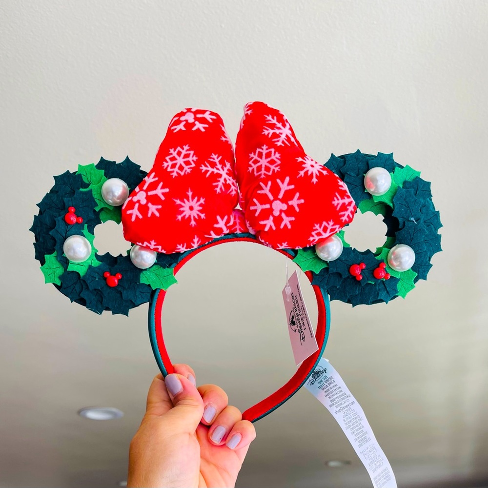 Disney Ears Christmas Holiday Wreath Mickey Minnie Ear Headband